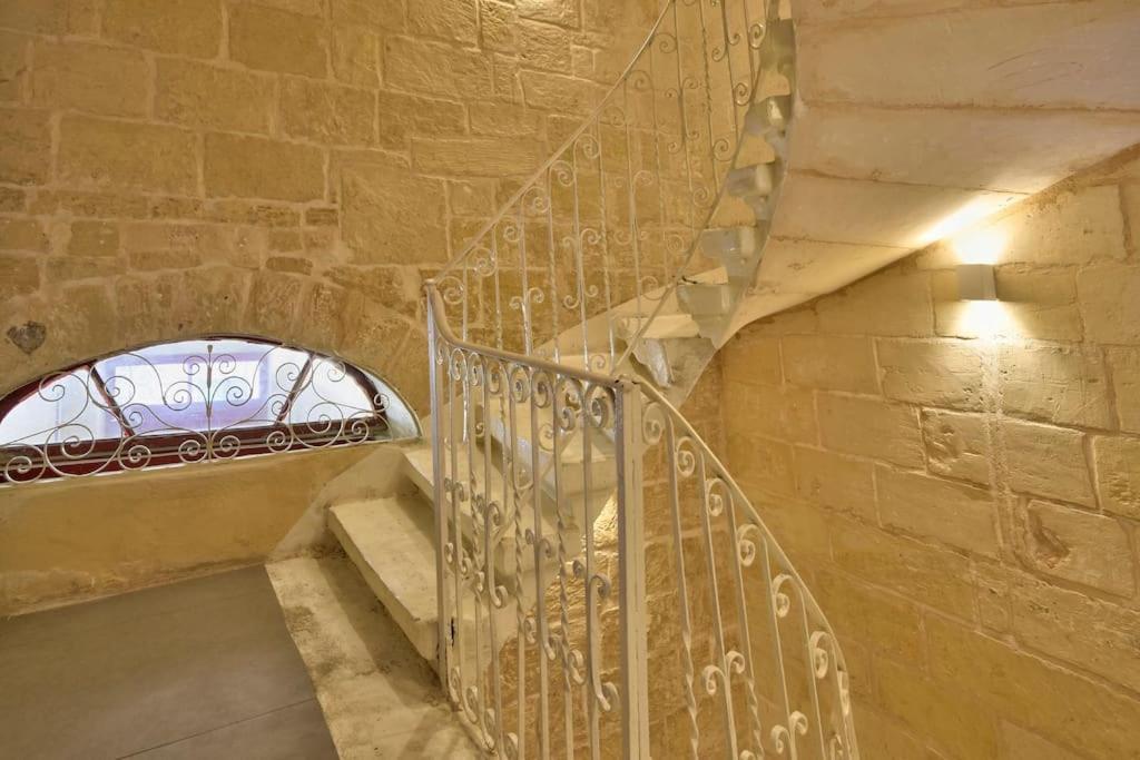 Orangery 101 - Duplex Studio Apartment Valletta Exterior photo