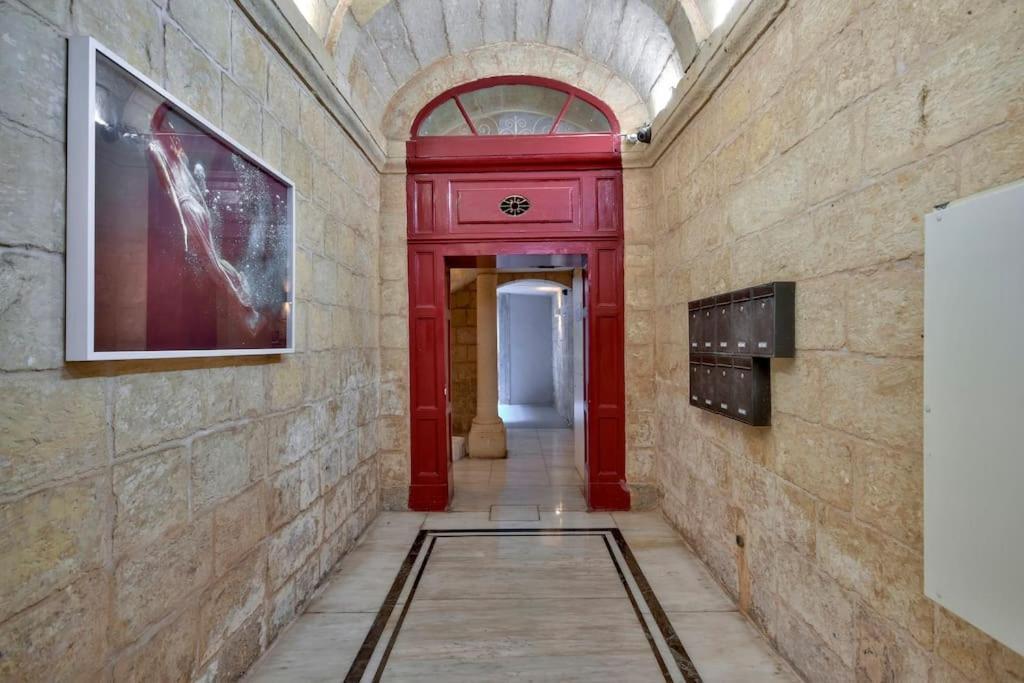 Orangery 101 - Duplex Studio Apartment Valletta Exterior photo
