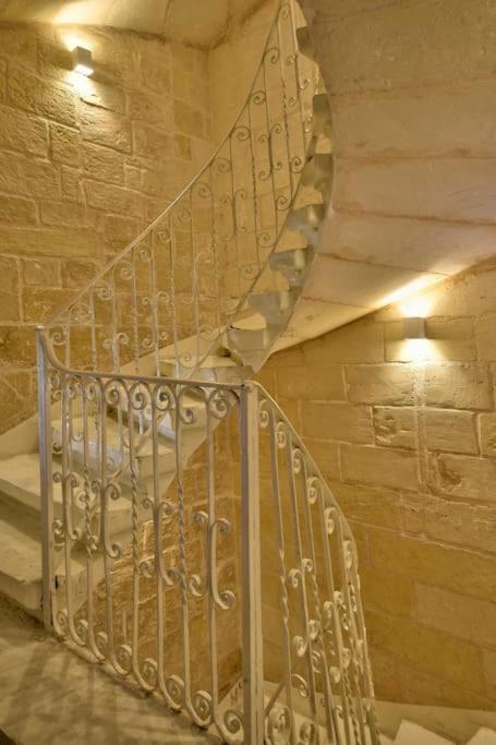 Orangery 101 - Duplex Studio Apartment Valletta Exterior photo
